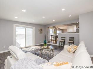 3143 Green Valley Rd, Cheyenne, WY 82001