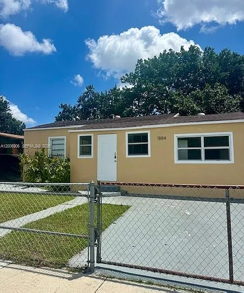 1884 NW 52nd St — Photo 2