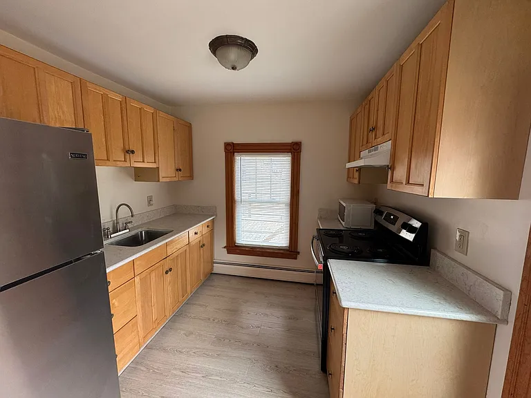 1011 Massachusetts Ave #3 — Photo 6