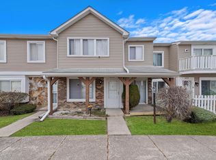4574 Provincetown Dr, Country Club Hills, IL
