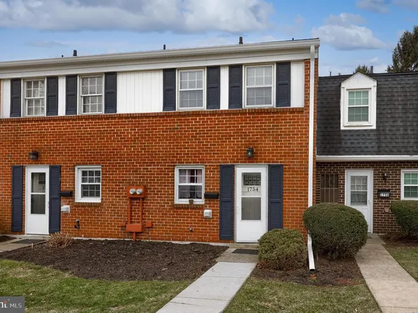 1754 Devers Rd, York, PA 17404