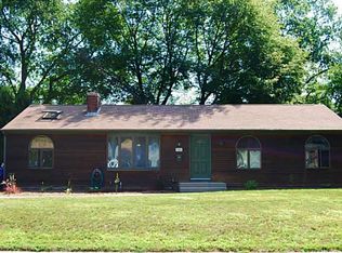 108 Estrell Dr, Riverside, RI 02915