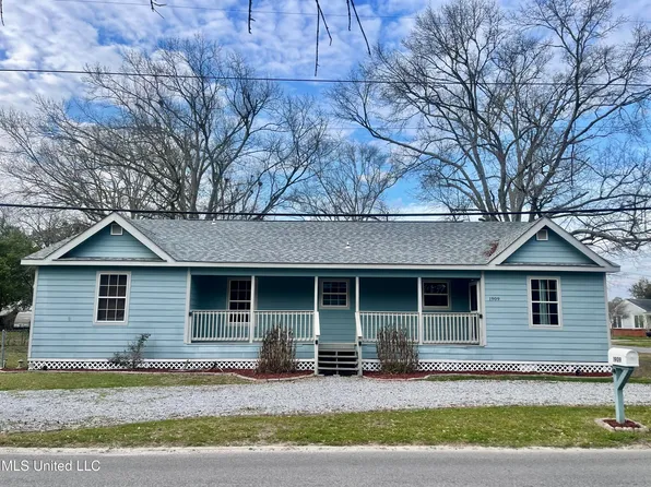 1909 Polk Ave, Pascagoula, MS 39567