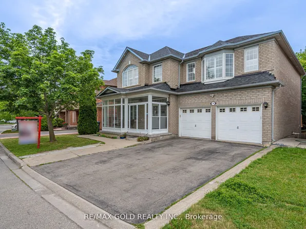 141 Whitwell Dr, Brampton, ON L6P 1L2