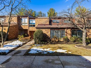 16 Stirrup Ct #35, Baltimore, MD 21208