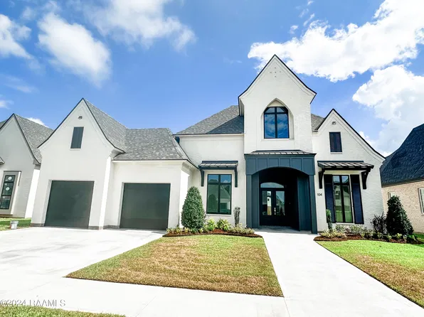 104 Lansing Ln, Broussard, LA 70518