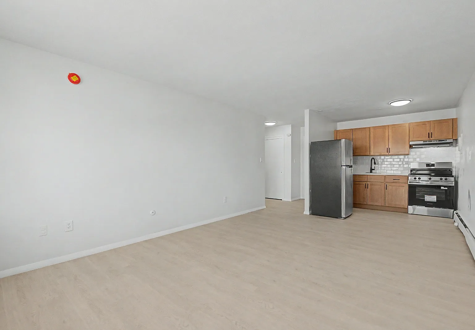 1 bed, $1,695 — Photo 4