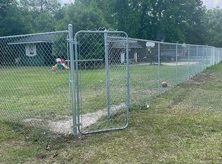 128 Maple St, Cochran, GA 31014