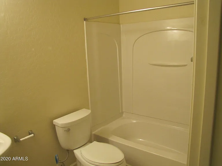 975 W Wendy Way — Photo 18