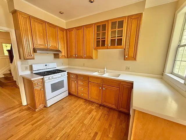 458 21st Ave — Photo 23
