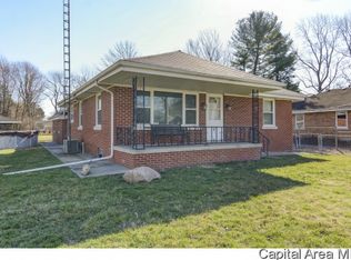 1108 N 32nd St, Springfield, IL 62702