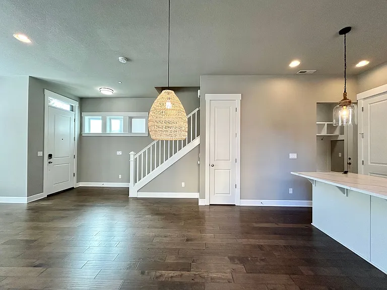 11571 SW Barber St — Photo 15