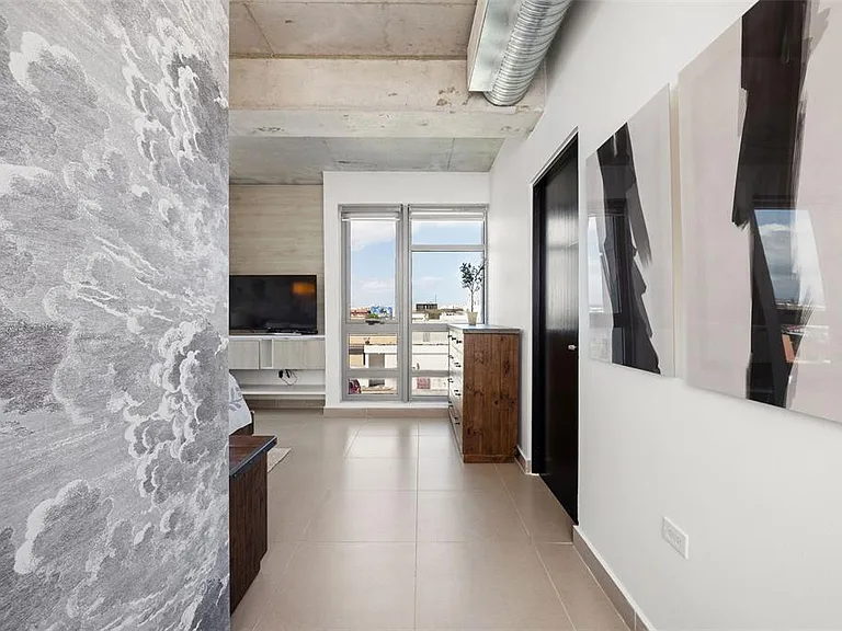 404 Avenue Constitucion #7 — Photo 13