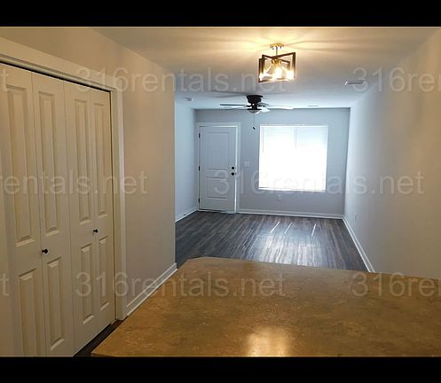 3rd image of 317 S Taylor St