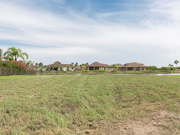 5th image of 13 Sawgrass Ct