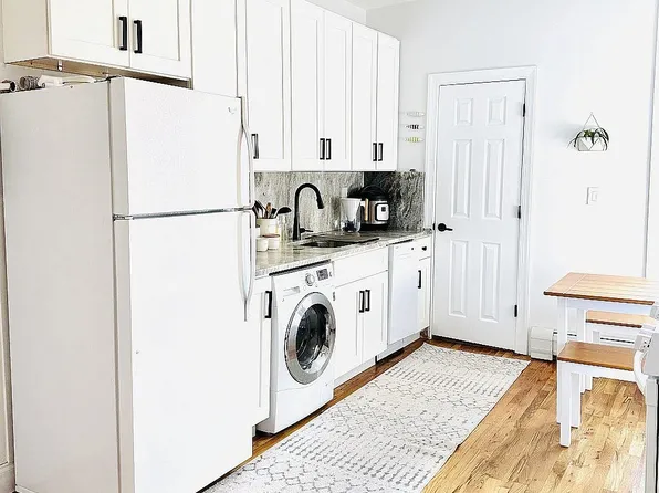 214 Jefferson Street image 6 of 16