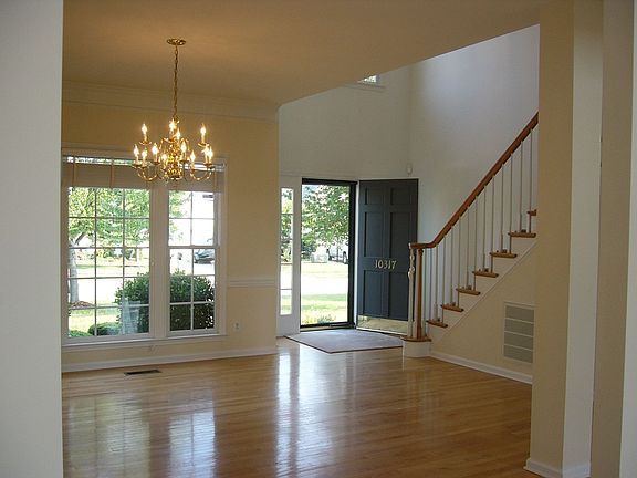 Dining Rm and Foyer
