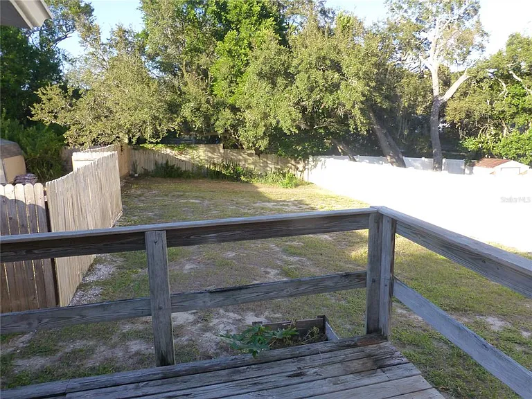 197 Highland Rd — Photo 32