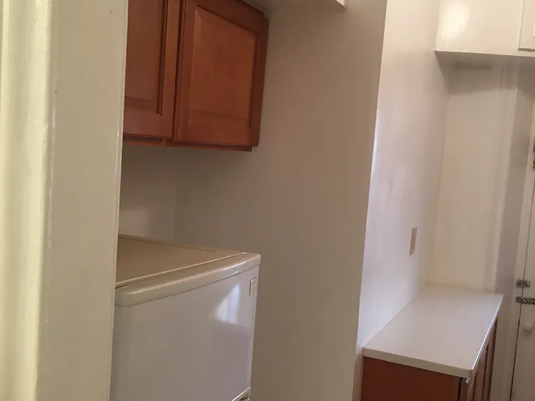 1306 Pine St #2F — Photo 10