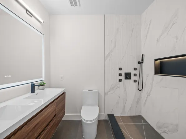 249 5 Halladay Street image 15 of 48