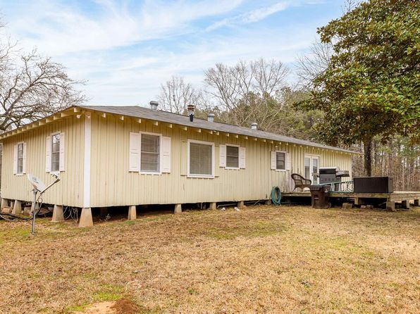 226 Crain Rd, Columbia, LA 71418