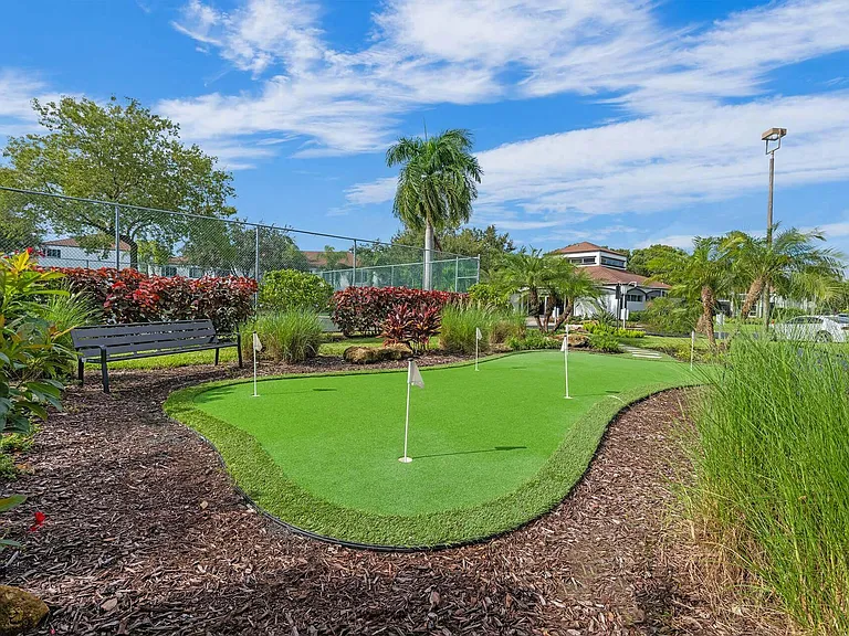 The Luxe at Boca — Photo 16