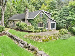 105 Ladder Hill Rd N, Weston, CT 06883