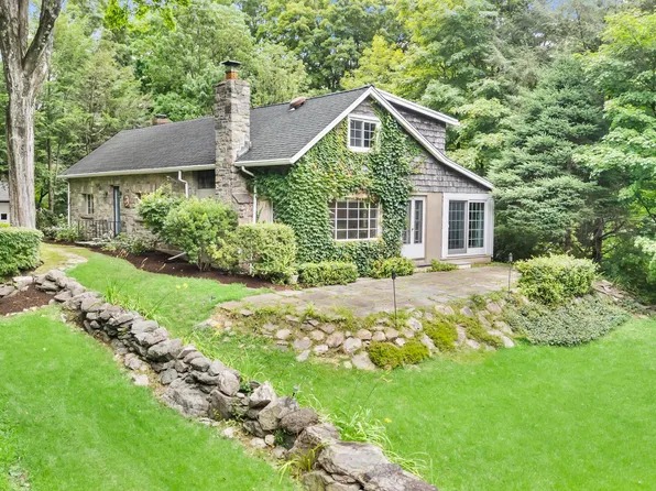 105 Ladder Hill Road North, Weston, CT 06883