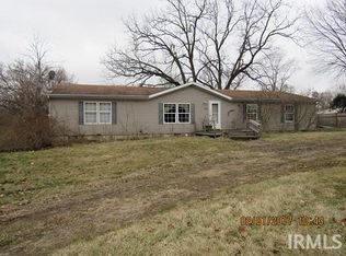 17724 Wayne St, Zanesville, IN 46799