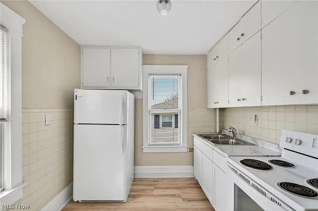 245 E Ford Ave — Photo 3