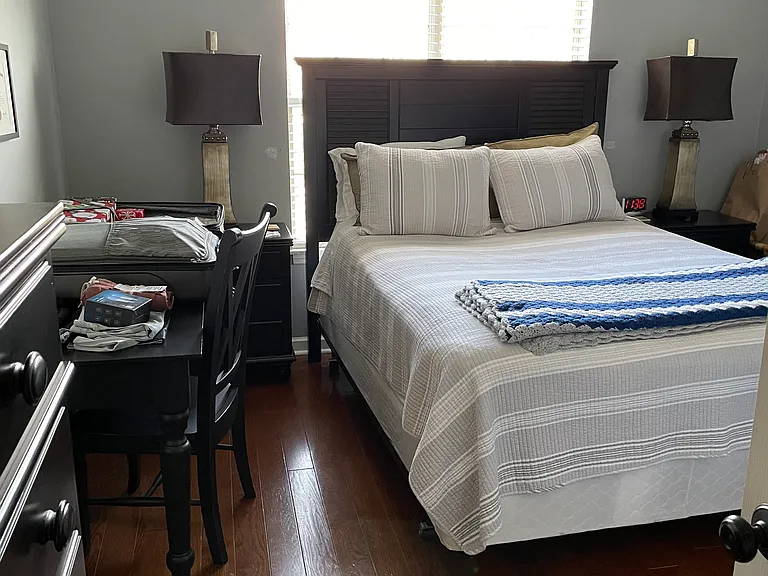 823 Harbor Place Dr — Photo 36