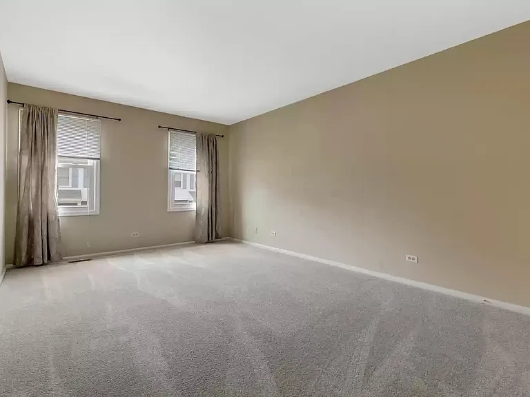 2663 College Hill Cir — Photo 10