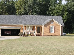 52 Hood Farm Rd, Clayton, NC 27520