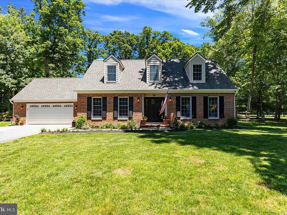 1st image of 350 Prospect Bay Dr W