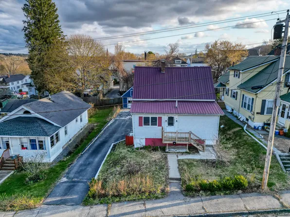 16 Monroe Street, Augusta, ME 04330