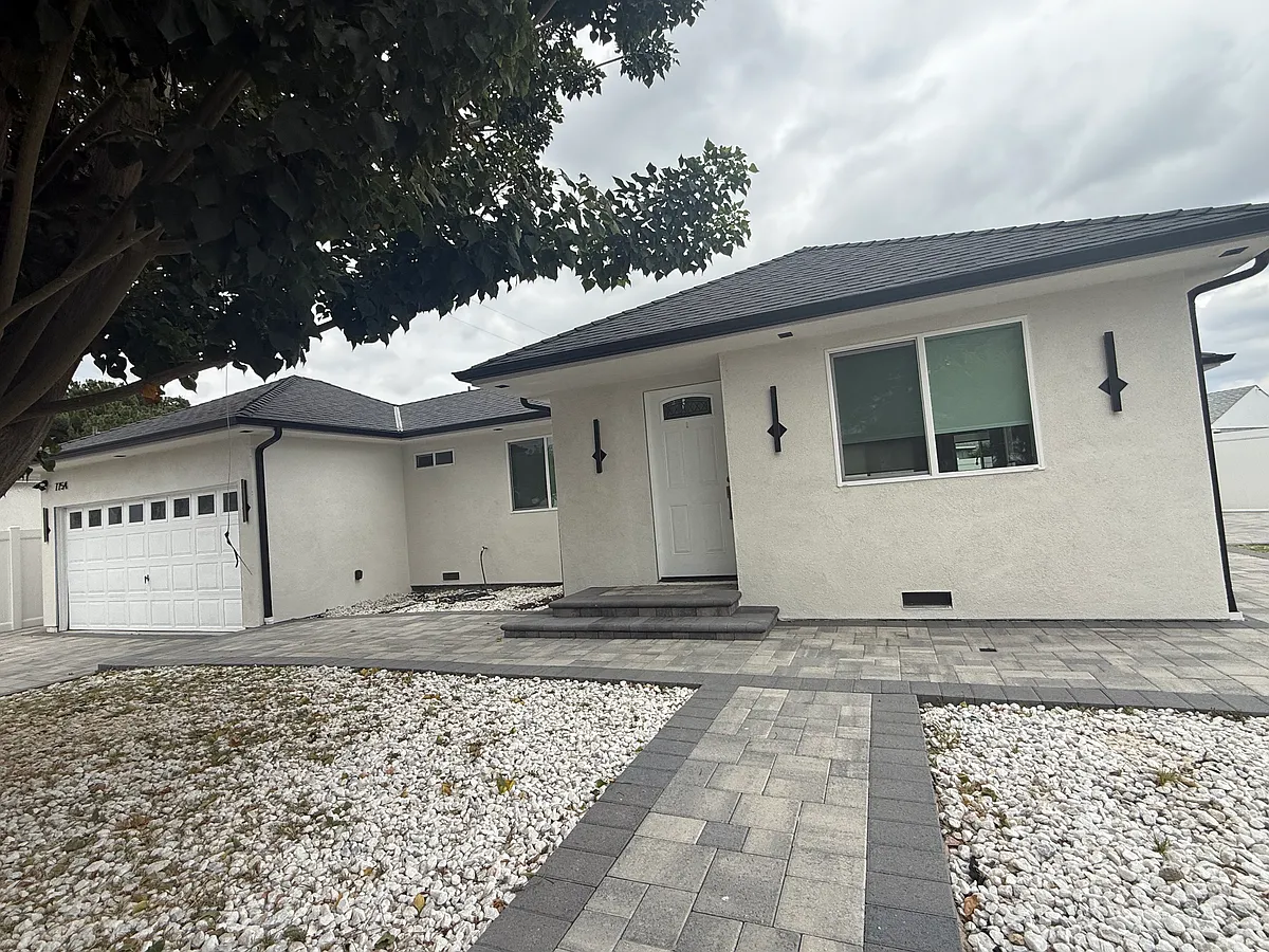 Building Photo - 7754 Arcola Ave