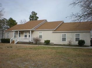 715 Summit Dr, Southport, NC 28461