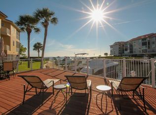 1585 Wharfside Dr, Tarpon Springs, FL 34689