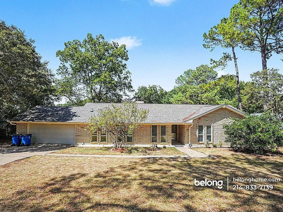 144 Sunset Dr