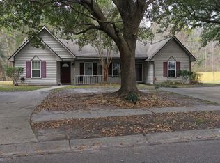 621B Temple Rd, Ladson, SC 29456