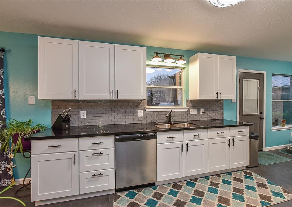 2nd image of 2908 Windy Crossing Ln