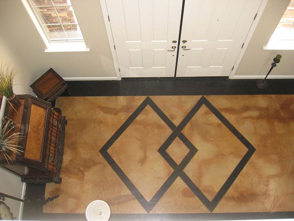 Stained Concrete Floors in Entryway