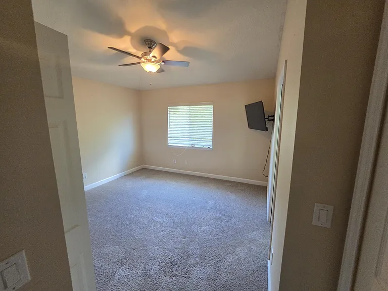 3810 Haley Ct #7 — Photo 18