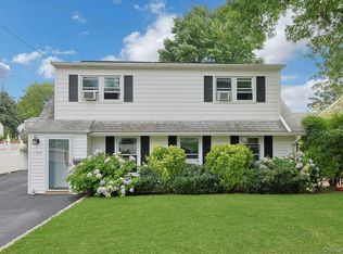 157 Whitman Road, Yonkers, NY 10710