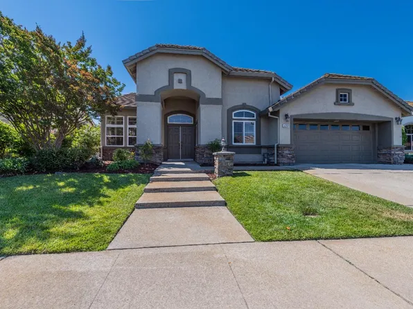 6064 Rose Garden Ln, Roseville, CA 95747