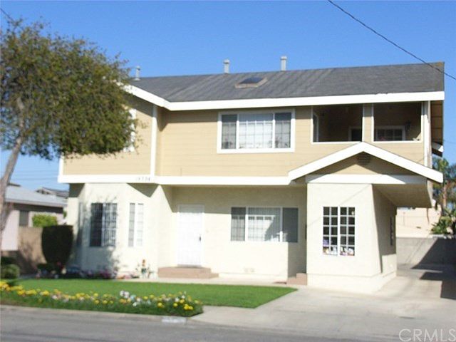 1st image of 15736 La Salle Ave APT 2