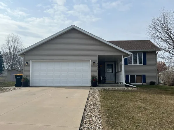 503 12th Ave NE, Stewartville, MN 55976