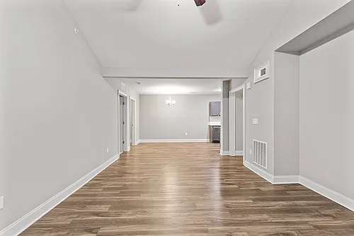 Grove Park Apartments Photo 1