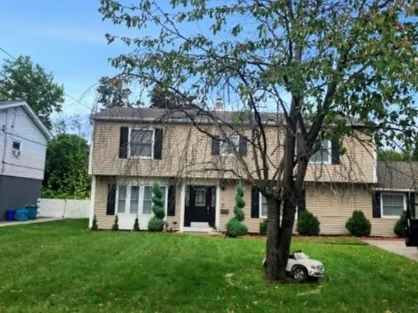 8 Voorhis Pl, Pequannock Twp., NJ 07444