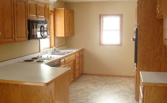 3rd image of 32534 River Vista Ln